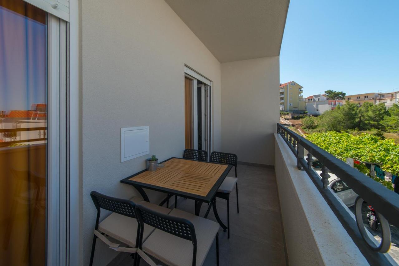 Apartmani Spiline Baška Voda Esterno foto