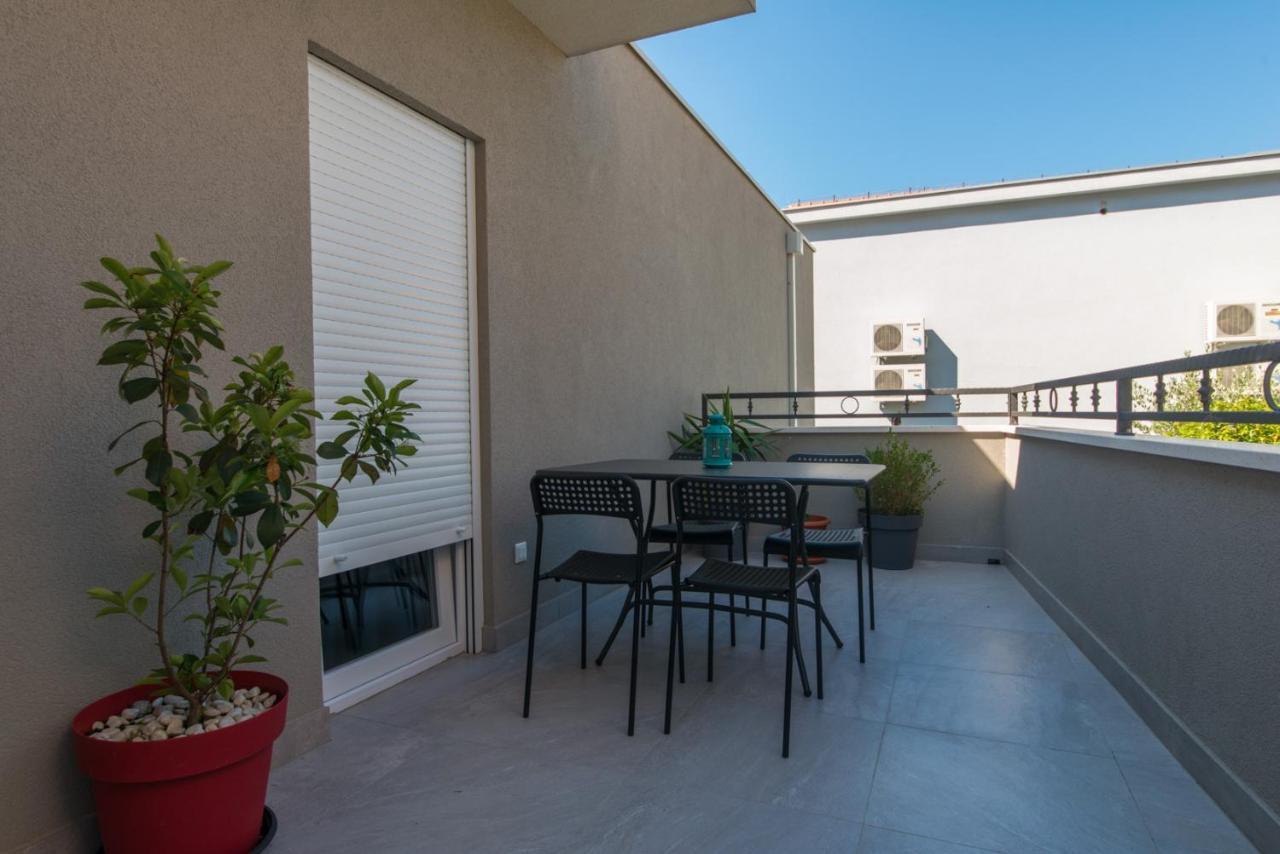Apartmani Spiline Baška Voda Esterno foto