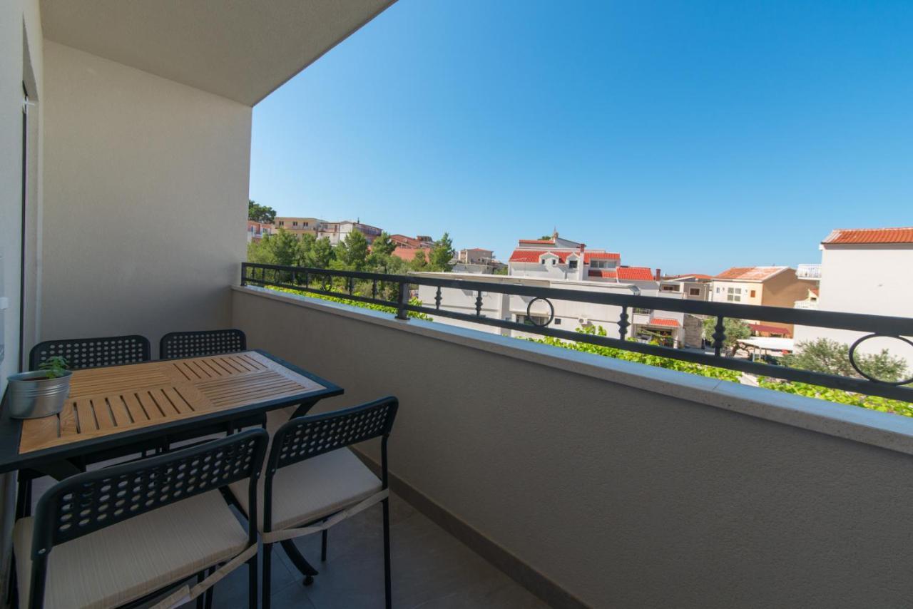 Apartmani Spiline Baška Voda Esterno foto