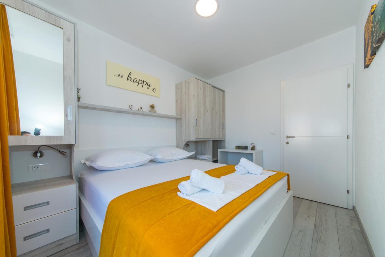 Apartmani Spiline Baška Voda Esterno foto